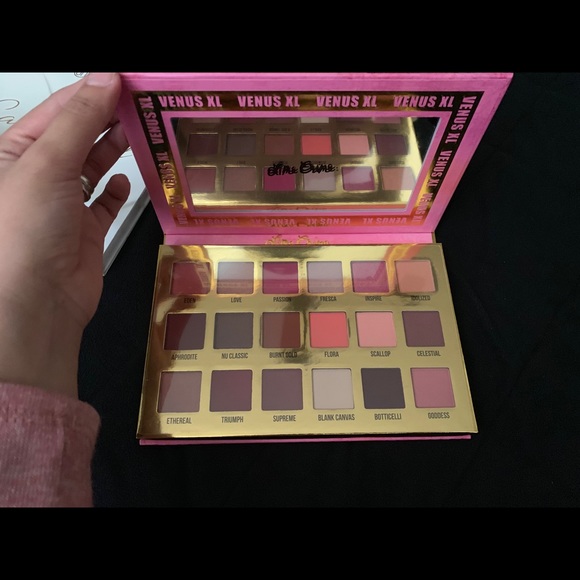 Venus xl palette